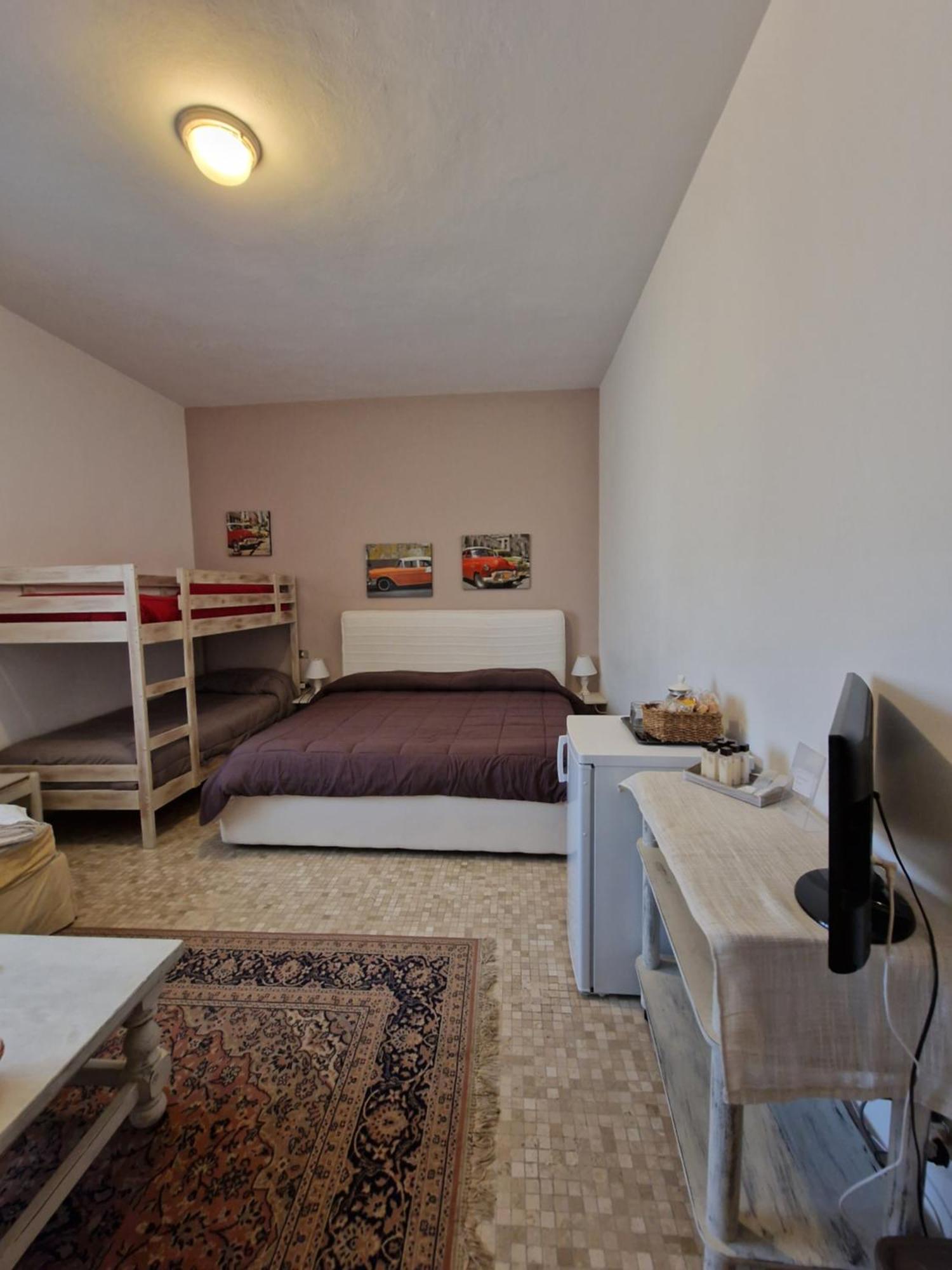 Camere Le Margherite Olbia Exteriér fotografie